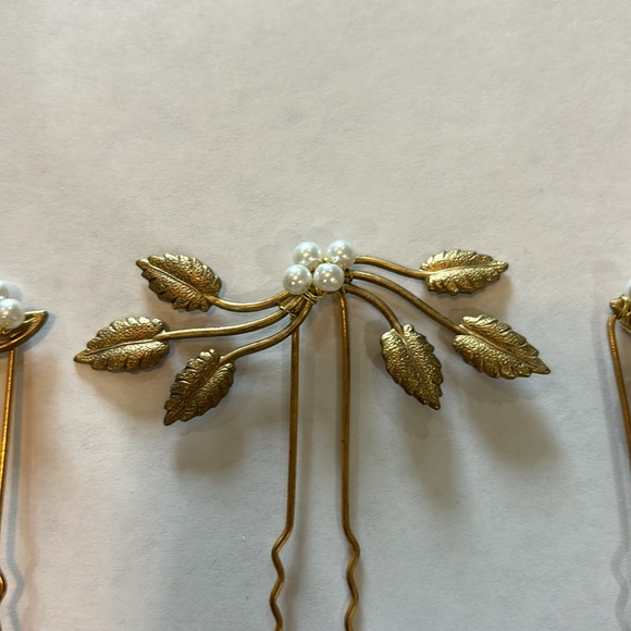 Beaded hairpins for updo - Picture 5 of 8